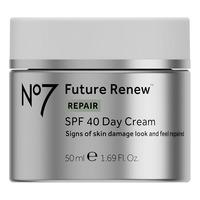 No7 Future Renew Repair Day Cream SPF40 - 50 ml.